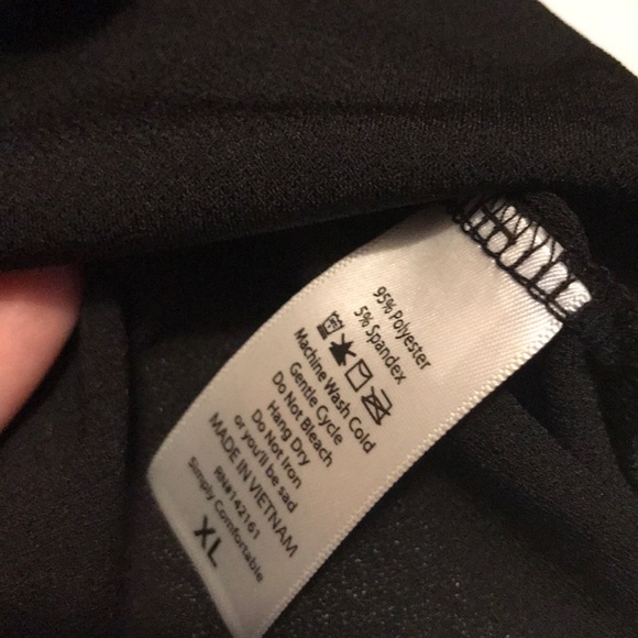LulaRoe solid black Gigi! Multiple sizes! - Picture 6 of 6